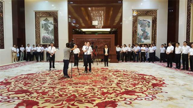 浙江省委书记车俊会见在皖浙商代表565net必赢客户端董事长王权