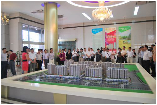 2011年7月中央党校领导莅临安徽浙东集团视察指导工作